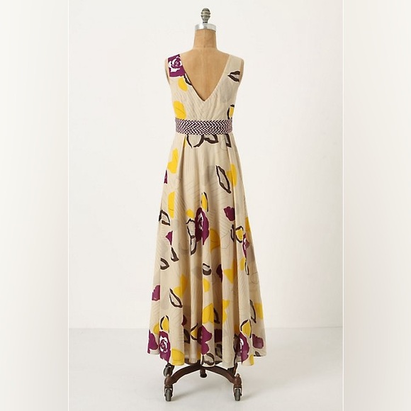 Updated measurements Anthropologie, Botanical Crossway Dress - Picture 2 of 10